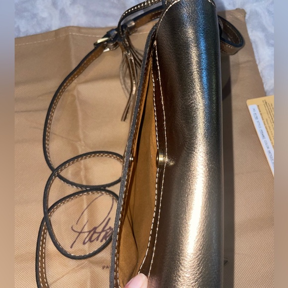 Patricia Nash Corfu Metallic Leather Crossbody - Picture 6 of 8